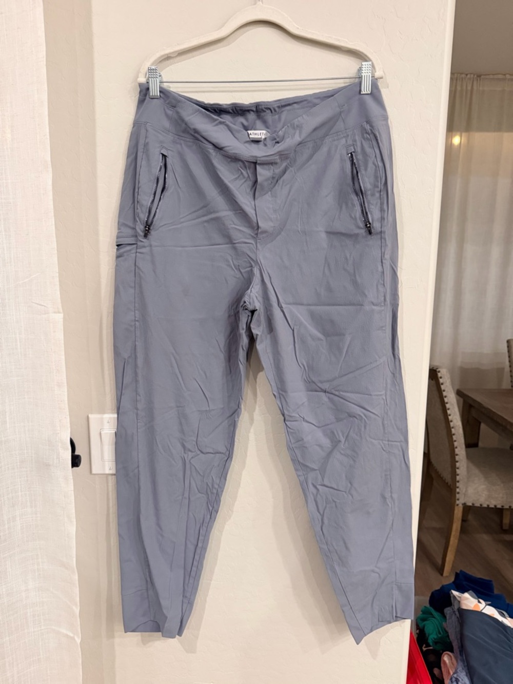 Athleta Womens Light Gray Performance Joggers 16 tall like new